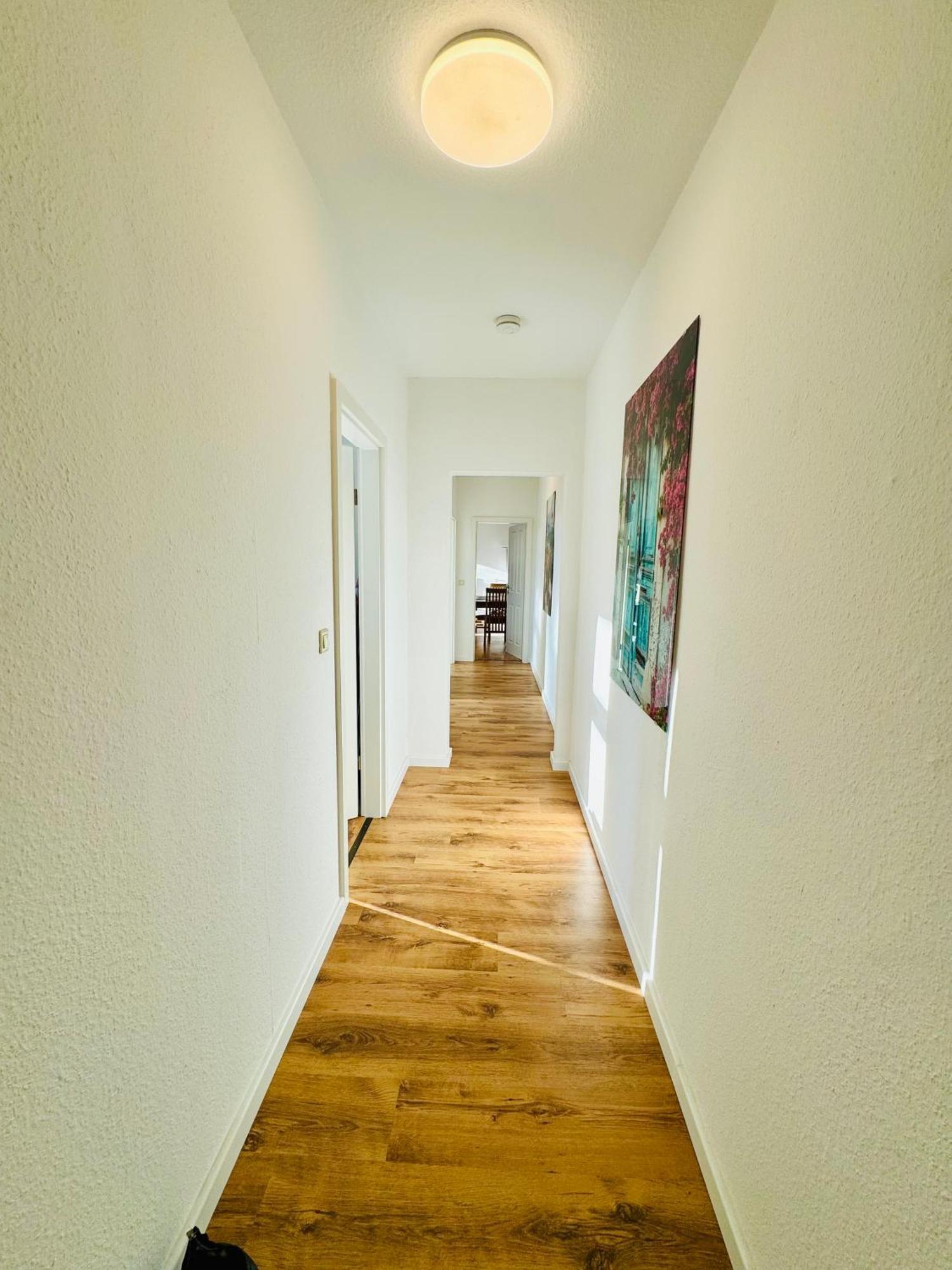 Schicke Wohnung Im Gruenen Hinterhof Шверін Екстер'єр фото